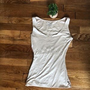 Maidenform cream shapewear tank top